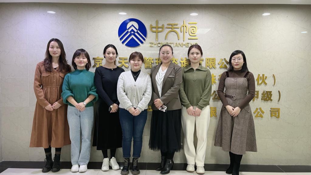 深入走访企业，促进校企共育