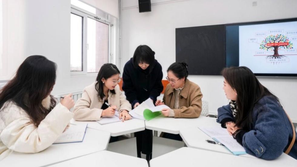 共探改革路径 聚力提质增效  ——商学院开展SC教学改革专题研讨会（三）