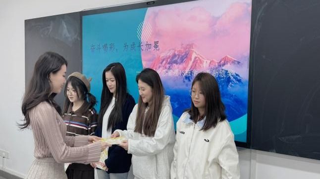 以生为本促实效，创新教学激活力