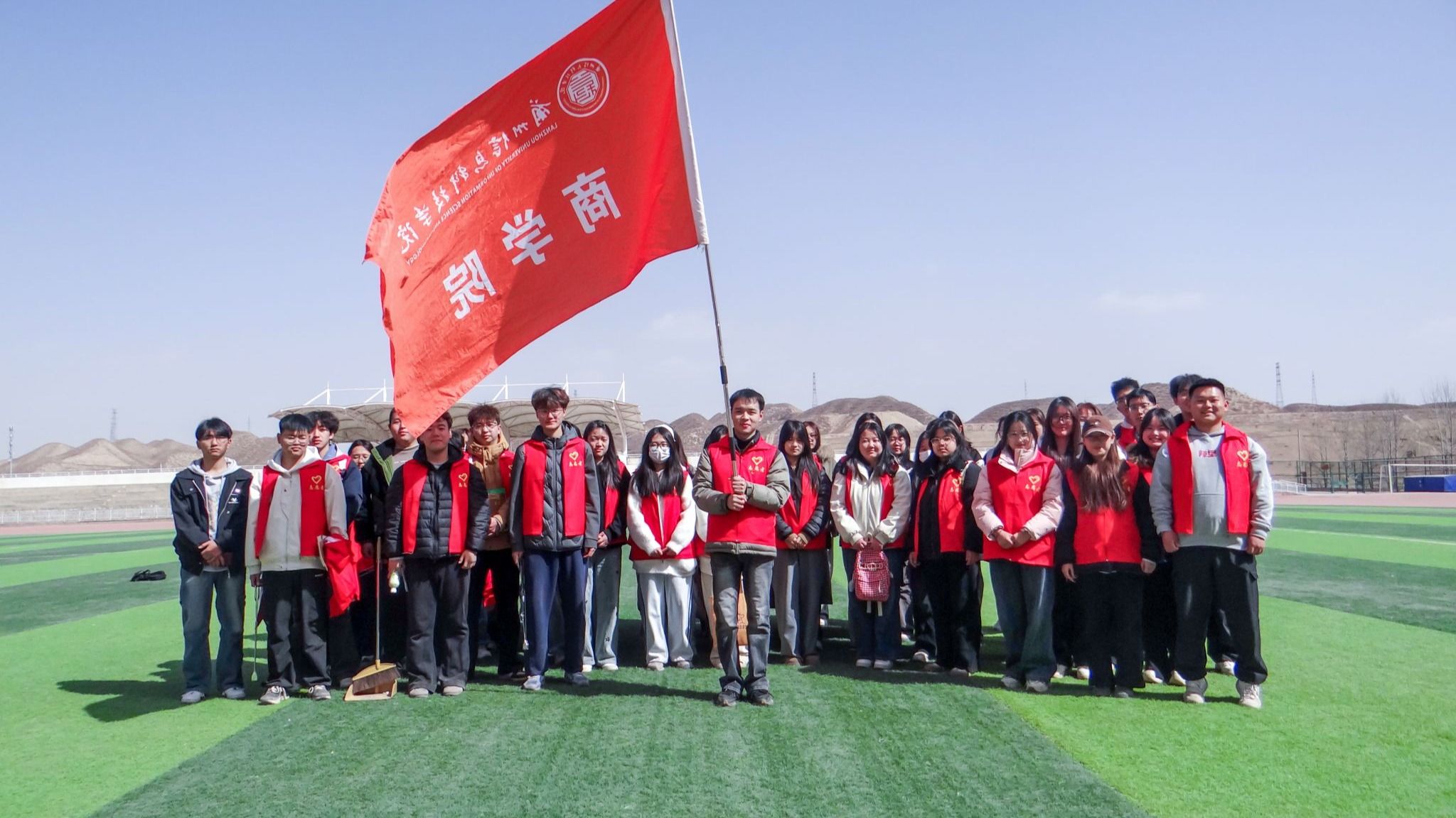 共建无烟校园 守护健康环境 ——商学院扎实推进校园控烟巡查管理工作